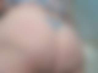 Live cam show with Ruth - Spank on Uber Horny