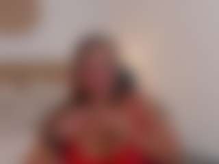 Live cam show with zoe-danae - Body Massage on livesuperchat.net
