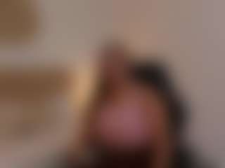 zoe-danae's Live Sex Cam Show
