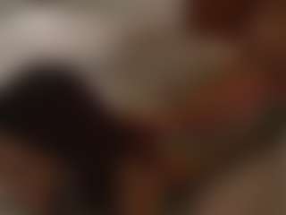 YourCarolinaaa's Live Sex Cam Show