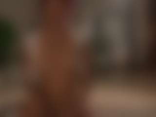 YourCarolinaaa's Live Sex Cam Show