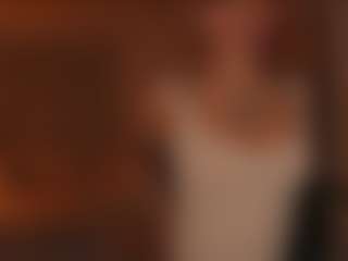 YourCarolinaaa's Live Sex Cam Show