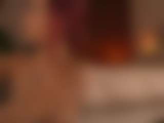 YourCarolinaaa's Live Sex Cam Show