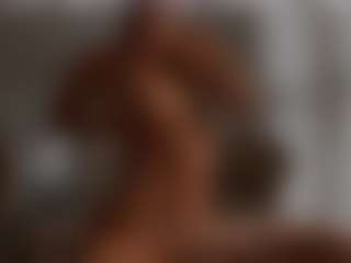 YourCarolinaaa's Live Sex Cam Show