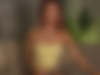 YourCarolinaaa's Live Sex Cam Show