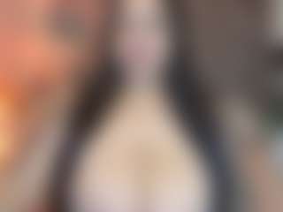 MiahJoness1's Live Sex Cam Show