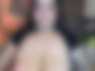 MiahJoness1's Live Sex Cam Show