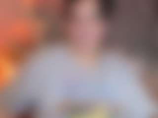 Live cam show with MiahJoness1 - Facial on Soda Cam
