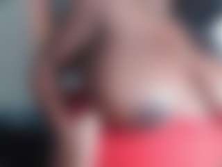 Live cam show with Livvy Kinka - Black BBW on Camsoda