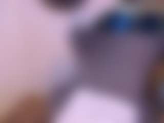 Live cam show with Arianna - Shaved on Dare Cams