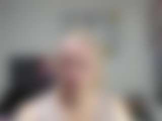 Live cam show with emperatrizmessy - Green Eyes on SinfulBabes