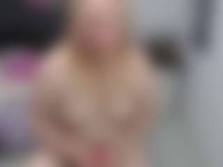 Live cam show with emperatrizmessy - Nasty on Dolls Live