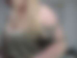 emperatrizmessy's Live Sex Cam Show