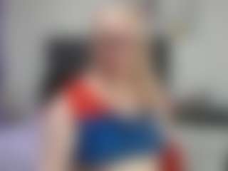 Live cam show with emperatrizmessy - Smoking on camwithhim.com