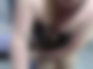 Live cam show with emperatrizmessy - Green Eyes on Camsoda