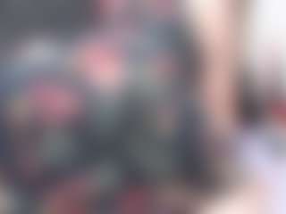 Live cam show with emperatrizmessy - Hairy Pussy MILF on CamwithHer
