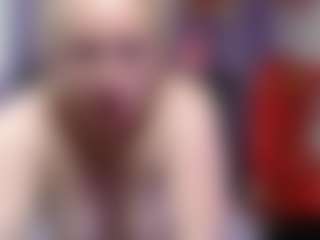 Live cam show with emperatrizmessy - Mature on Camsoda