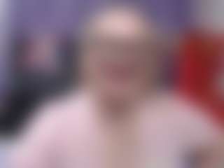 Live cam show with emperatrizmessy - Green Eyes on AdultVida.com