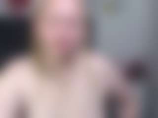 Live cam show with emperatrizmessy - Blonde Hair on Dare Cams