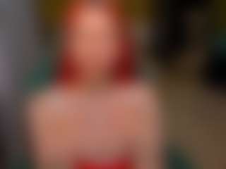 Girlfromanothercity's Live Sex Cam Show