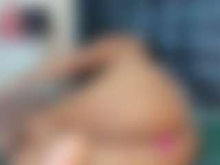 Live cam show with Melisa - Ass To Mouth on CamwithHer