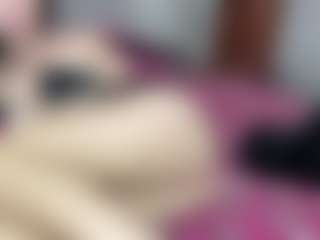 Daisy Love's Live Sex Cam Show