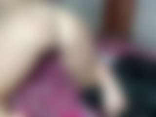 Daisy Love's Live Sex Cam Show