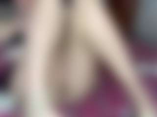 Live cam show with Daisy Love - Bikini on Camsoda