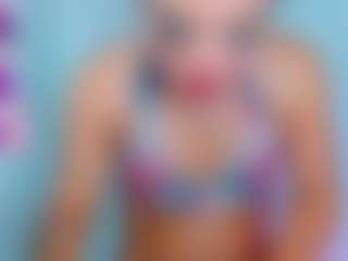 Live cam show with bryttannyjhons - Blue Eyes on madthumbs