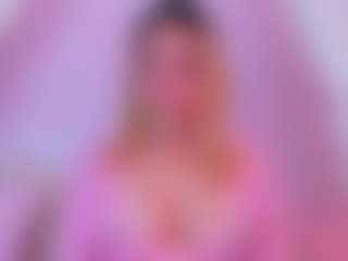 Live cam show with Miilla-Cooper - Blonde Hair on Camming Site