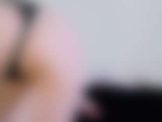 Pretty Audrey's Live Sex Cam Show