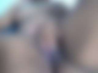 Live cam show with Francihot4 - Oil on Fling VIP Chat
