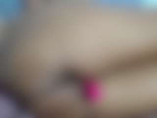 Francihot4's Live Sex Cam Show