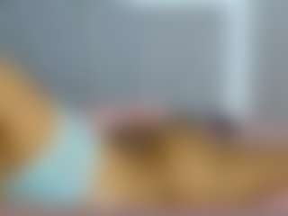 Francihot4's Live Sex Cam Show