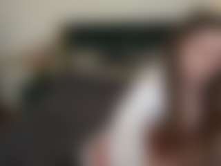 Live cam show with MagicPeachs - Flashing on Fapmatic.com