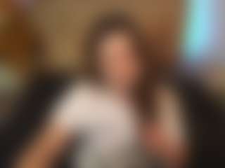 MagicPeachs's Live Sex Cam Show