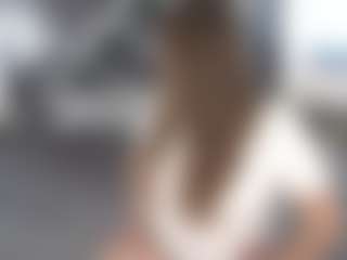 MagicPeachs's Live Sex Cam Show