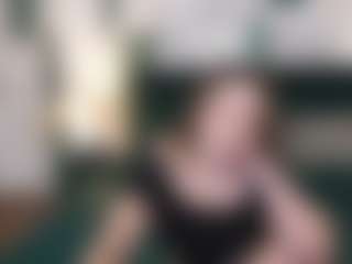 MagicPeachs's Live Sex Cam Show