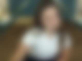 MagicPeachs's Live Sex Cam Show