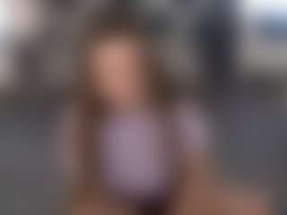 MagicPeachs's Live Sex Cam Show