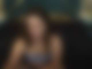 MagicPeachs's Live Sex Cam Show