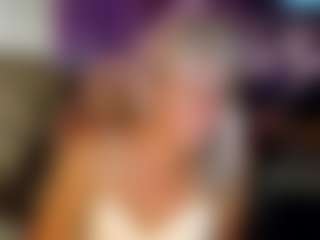 CharliGirl's Live Sex Cam Show