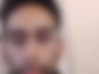 Kikobigger's Live Sex Cam Show