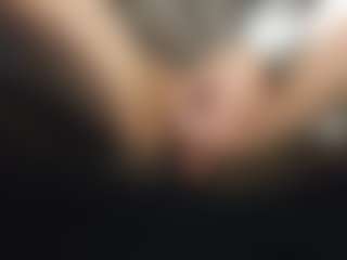 Live cam show with Merlin - British on Lustler