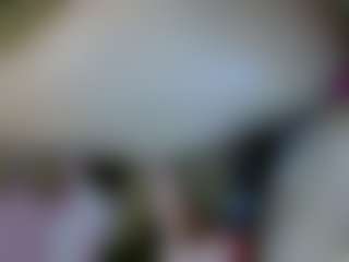LindaErnestine MILF webcam performer live streaming