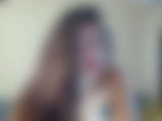 Live cam show with LindaErnestine - Brown Eyes MILF on AdultVida.com