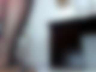 Live cam show with CATIAJONES - Ride Torso on Gym Cam Girls