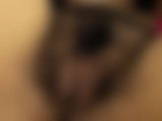 Live cam show with Dalila-3squirt - Nipple Piercings on Camsoda