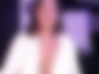 mariana-owen's Live Sex Cam Show