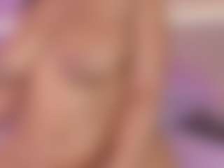 Live cam show with esmeralda-bigbotty - Black Fetish on sexylive.show